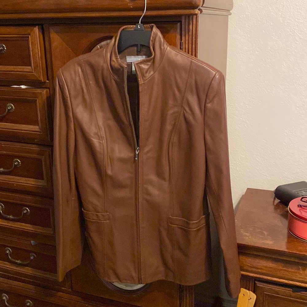 Women’s soft brown zipper leather jacket